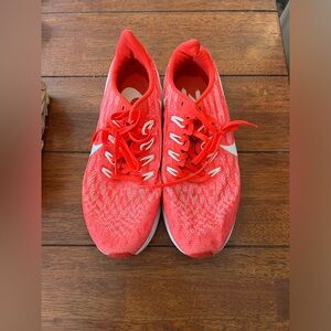 Size 9 women’s Nike running shoes